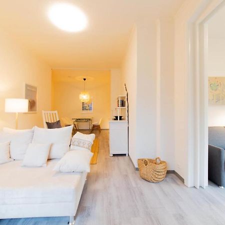 טימנדורפר שטרנד Ferienwohnung Godewind מראה חיצוני תמונה