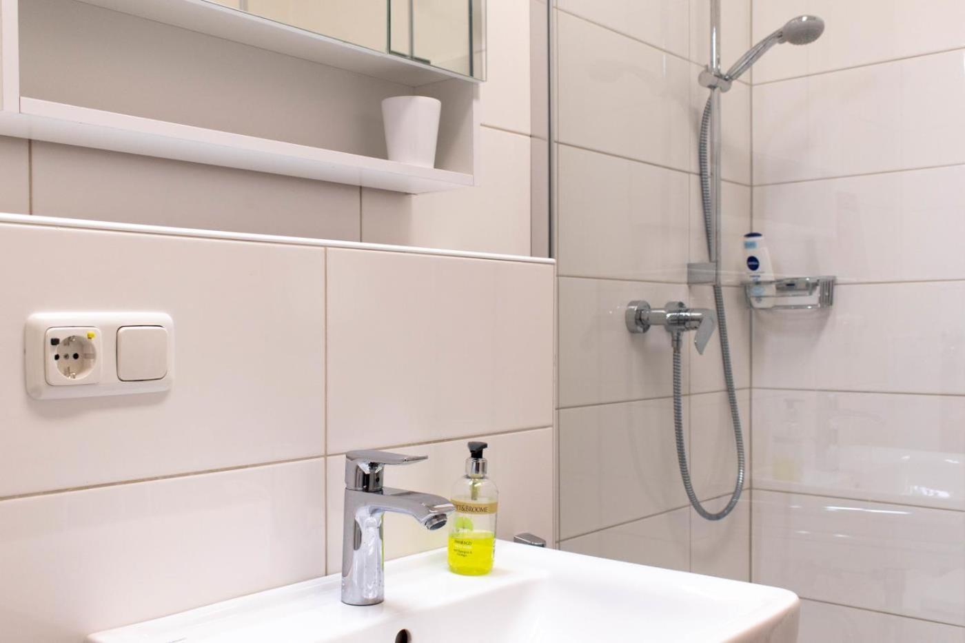 טימנדורפר שטרנד Ferienwohnung Godewind מראה חיצוני תמונה