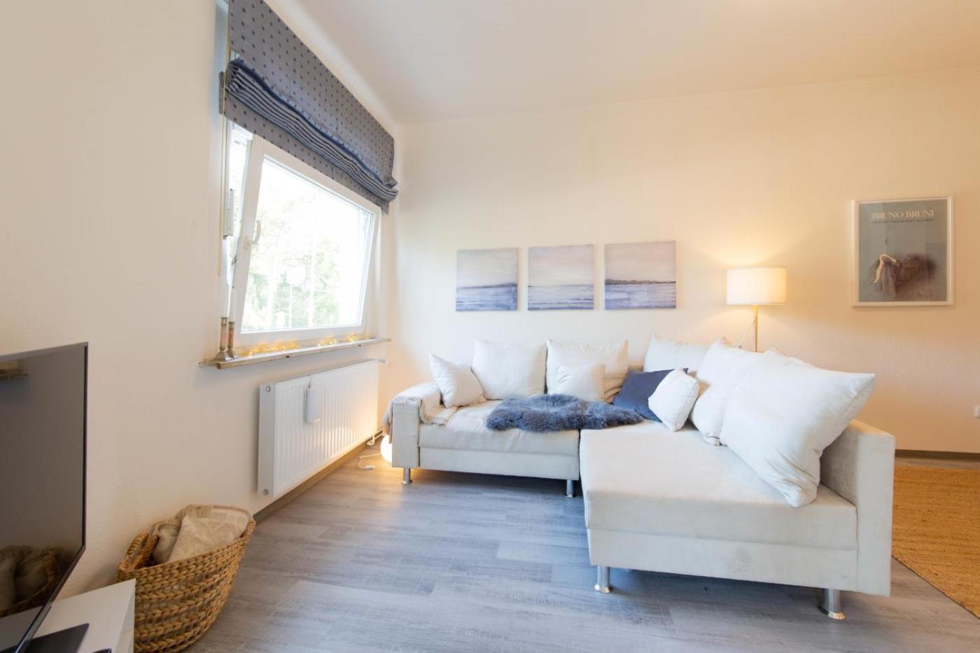 טימנדורפר שטרנד Ferienwohnung Godewind מראה חיצוני תמונה